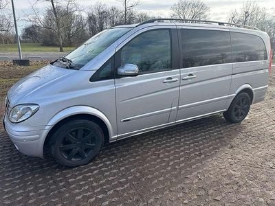 Gebraucht Mercedes Viano 150 PS (110 kW) 2006 Brillantsilber metallic Van / Kleinbus