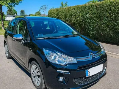 Gebraucht Citroën C3 PureTech 82 PS (60 kW) 2014 Schwarz Kleinwagen