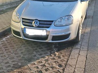 Gebraucht VW Jetta 115 PS (84 kW) 2006 Silber Limousine