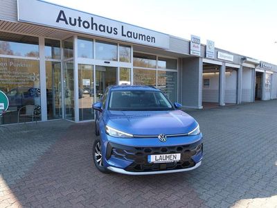 Neu VW T-Roc Life 116 PS (85 kW) 2026 Celestial blue metallic SUV