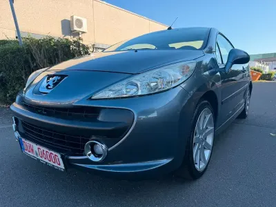 Gebraucht Peugeot 207 CC Filou 120 PS (88 kW) 2007 Grau Cabrio