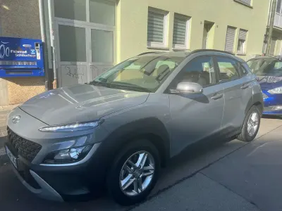 Gebraucht Hyundai Kona Edition 30 120 PS (88 kW) 2021 Grau SUV