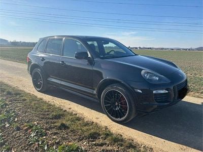 Porsche Cayenne GTS
