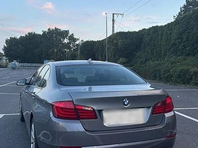 BMW 523