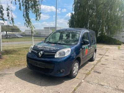 Blau Gebraucht 2017 Renault Kangoo Experience Van / Kleinbus | 4.290 €