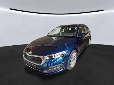 Gebraucht Skoda Octavia Style 150 PS (110 kW) 2021 Lavablau metallic (metallic) Kombi