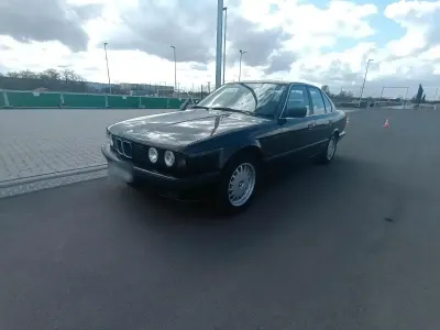 Gebraucht BMW 524 115 PS (84 kW) 1988 Limousine