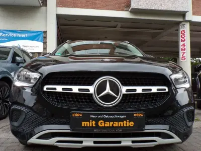 Gebraucht Mercedes GLA180 116 PS (85 kW) 2021 Schwarz SUV
