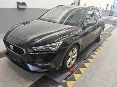 Gebraucht Seat Leon FR 150 PS (110 kW) 2022 Schwarz Limousine