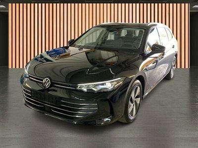 Gebraucht VW Passat 150 PS (110 kW) 2024 Schwarz Kombi