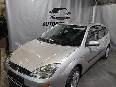 Usata Ford Focus 101 CV (74 kW) 1999 Argento Berlina