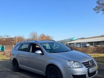 Gebraucht VW Golf V Comfortline 160 PS (117 kW) 2009 Silber Kombi