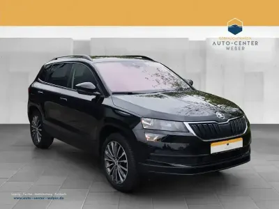 Gebraucht Skoda Karoq Style 150 PS (110 kW) 2022 Schwarz (metallic) SUV