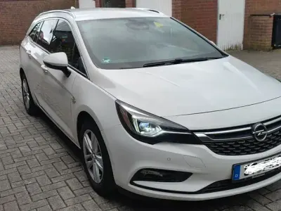 Gebraucht Opel Astra Dynamic 136 PS (100 kW) 2017 Weiß Kombi