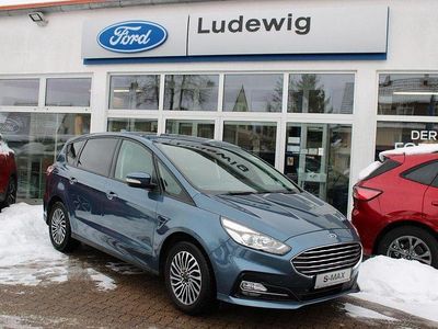 Begagnad Ford S-MAX Trend 165 HK (121 kW) 2020 Blå Minibuss