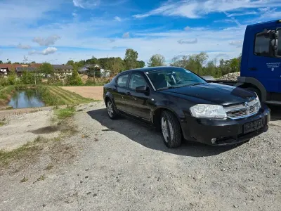 Gebraucht Dodge Avenger SE 140 PS (102 kW) 2007 Schwarz Limousine