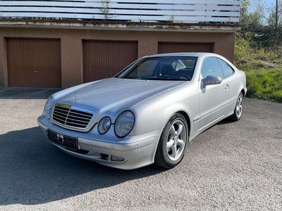 Usata Mercedes CLK200 Elegance 163 CV (119 kW) 2002 Argento