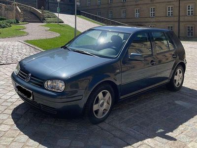 Grau Gebraucht 1998 VW Golf IV Highline Limousine | 3.590 € (Etwas zu teuer)