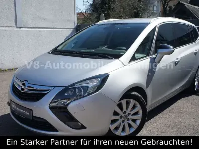 Gebraucht Opel Zafira Tourer 170 PS (125 kW) 2016 Argon silber/ice silver (m2) Van / Kleinbus