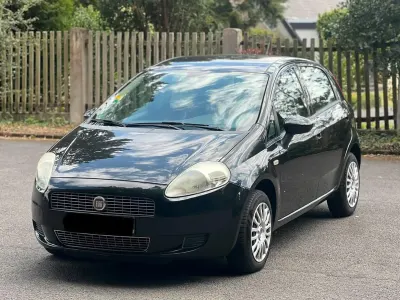 Gebraucht Fiat Punto Dynamic 77 PS (56 kW) 2009 Schwarz Kleinwagen