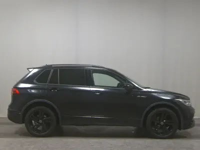 Gebraucht VW Tiguan R-line 200 PS (147 kW) 2022 Schwarz SUV
