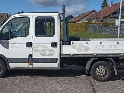 Gebraucht Iveco Daily 106 PS (77 kW) 2013 Weiß Limousine