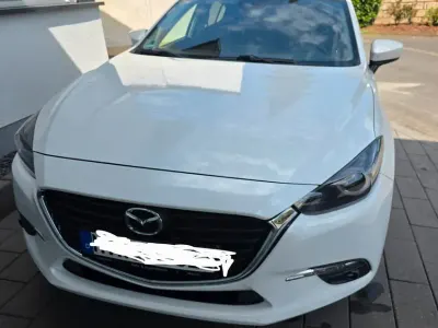 Gebraucht Mazda 3 Kizoku 120 PS (88 kW) 2017 Weiß Limousine