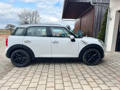 Gebraucht Mini Cooper Countryman 122 PS (89 kW) 2014 Weiß SUV