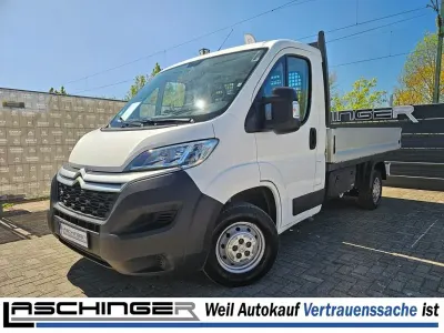 Używany Citroën Jumper 140 KM (102 kW) 2021 Biały Minivan