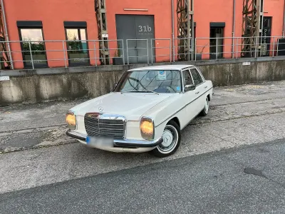 Gebraucht Mercedes W115 86 PS (63 kW) 1974 Weiß Limousine