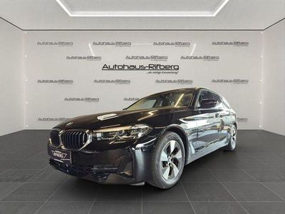 Gebraucht BMW 520 Performance 190 PS (139 kW) 2023 Schwarz Kombi