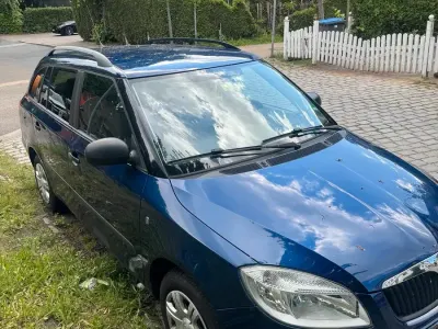 Gebraucht Skoda Fabia 66 PS (48 kW) 2009 Blau Kombi