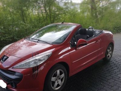 gebraucht Peugeot 207 CC,EZ.2008,TÜV 7/25,Klima,156000km,120 PS