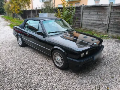Gebraucht BMW 318 113 PS (83 kW) 2026 Schwarz Cabrio