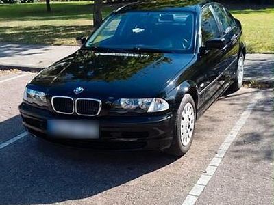 Gebraucht BMW 316 105 PS (77 kW) 2000 Schwarz Limousine
