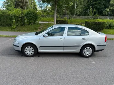 Gebraucht Skoda Octavia 102 PS (75 kW) 2007 Grau Limousine