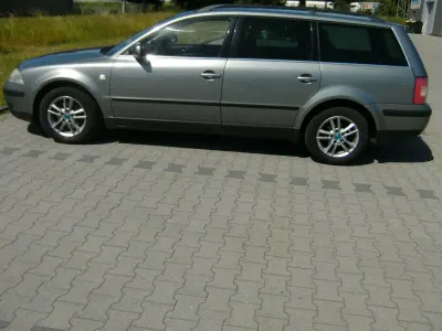 Gebraucht VW Passat 116 PS (85 kW) 2003 Grau Kombi