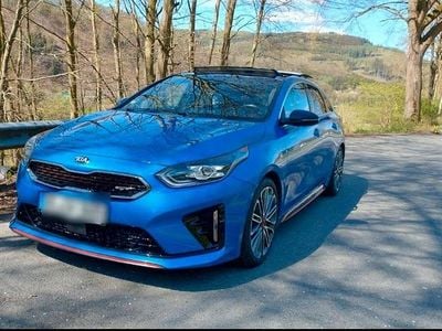 Kia ProCeed GT