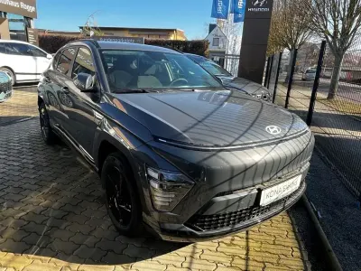 Neu Hyundai Kona Trend 99 kW (135 PS) 2025 Ecotronic grey SUV