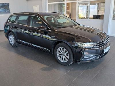 Gebraucht VW Passat Business 150 PS (110 kW) 2022 Schwarz Limousine