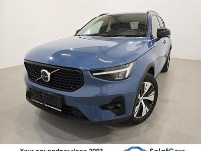 Blau Gebraucht 2023 Volvo XC40 SUV | 20.510 € (Guter Preis)