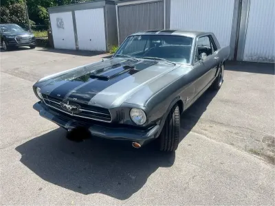 Gebraucht Ford V8 1965 Grau Coupé