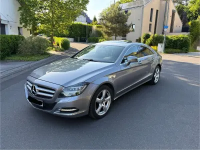 Używany Mercedes CLS350 306 KM (225 kW) 2012 Szary Sedan/Limuzyna