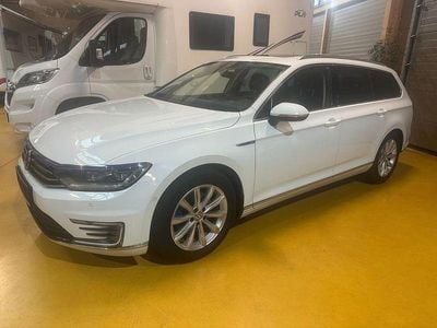 Gebraucht VW Passat GTE 156 PS (114 kW) 2016 Weiß Kombi