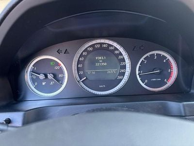 Mercedes C220