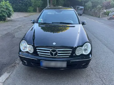 Gebraucht Mercedes C350 Avantgarde 272 PS (200 kW) 2006 Schwarz Kombi