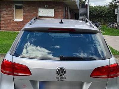 Usata VW Passat 105 CV (77 kW) 2011 Argento Station wagon