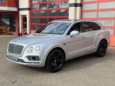 Usata Bentley Bentayga Mulliner 608 CV (447 kW) 2017 Argento SUV