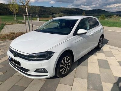 Usata VW Polo Active 95 CV (69 kW) 2021 Bianco Utilitaria