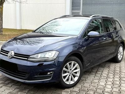 Gebraucht VW Golf VII LOUNGE 110 PS (80 kW) 2015 Blau Kombi
